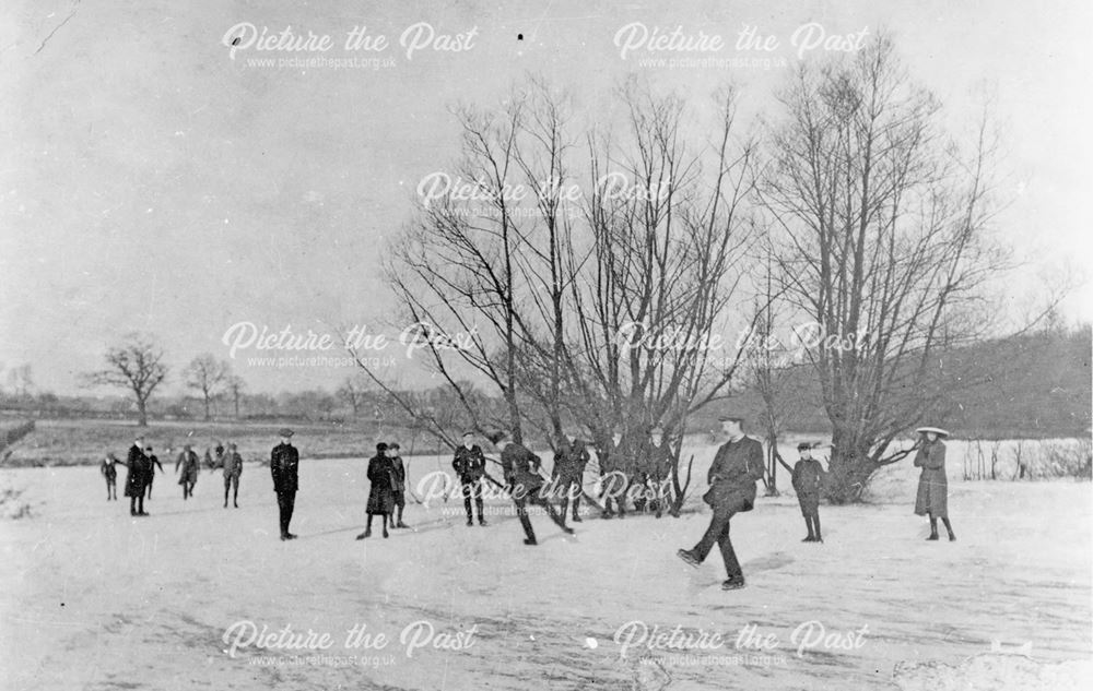 Skating on Loscoe Dam, Loscoe, c 1910