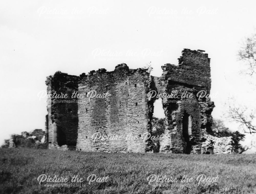 Codnor Castle ruins