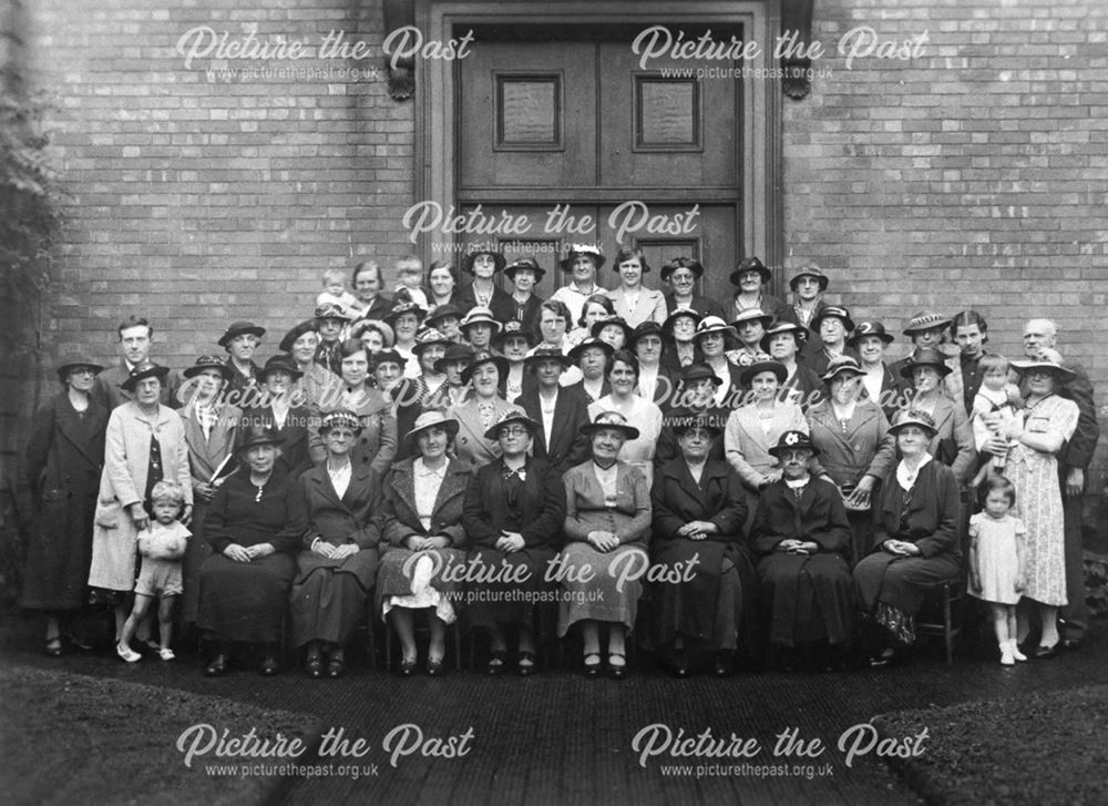 Ripley Wesleyan Chapel ladies circle, Early 1940's