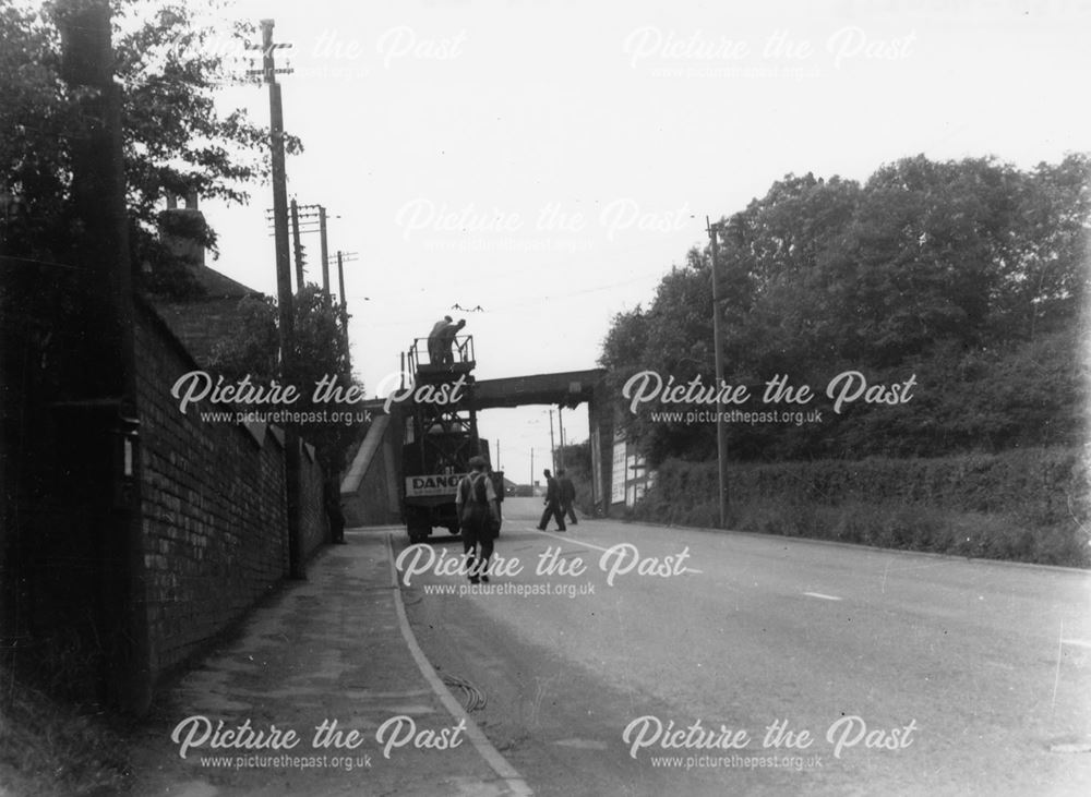 Last day of trolley buses 1953