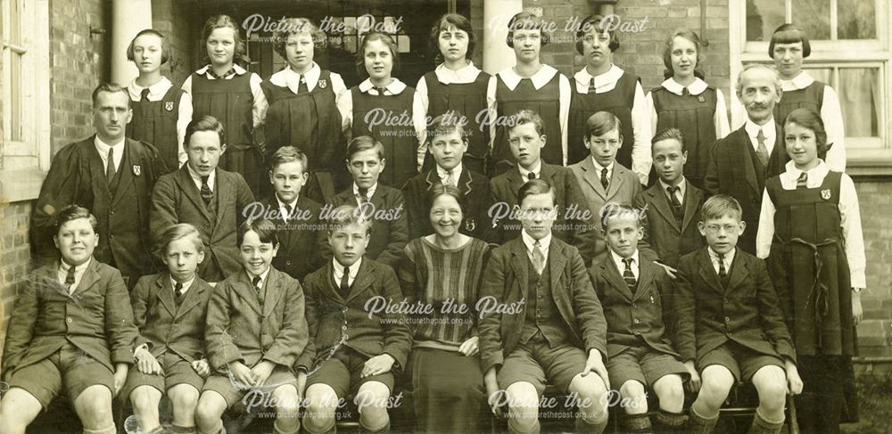 School days in Heanor, c 1920s