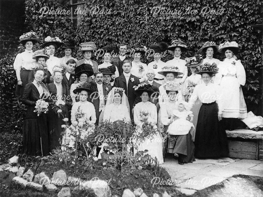 Wedding of George Slack and Florence Byard of Bullbridge, 1909