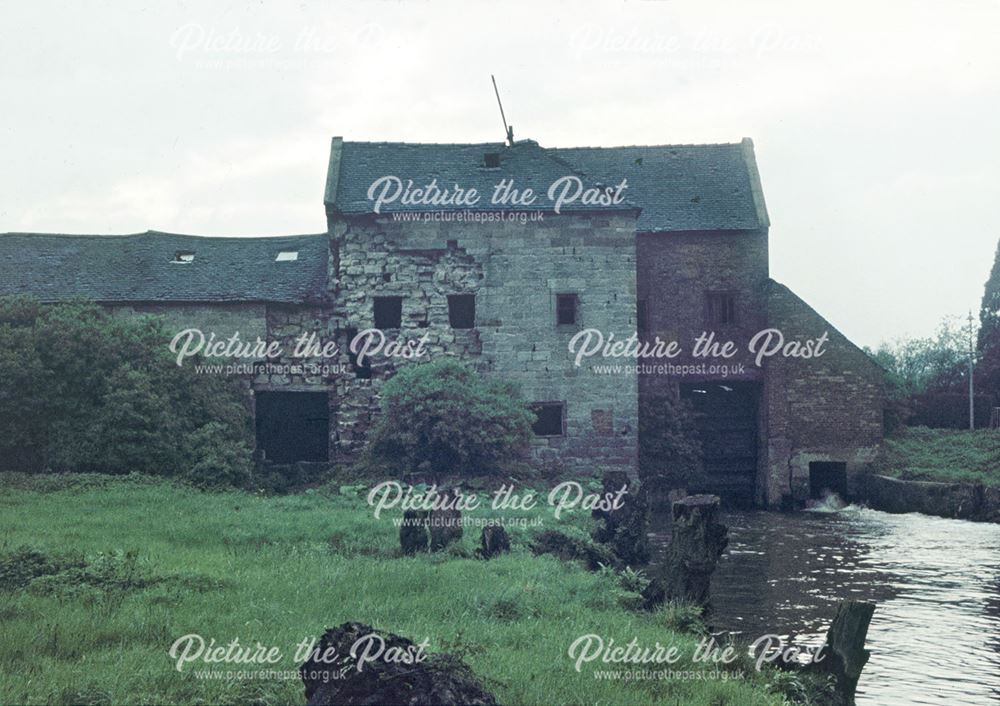 Middle Mill Mill, Water Wheel, Duffield, 1961