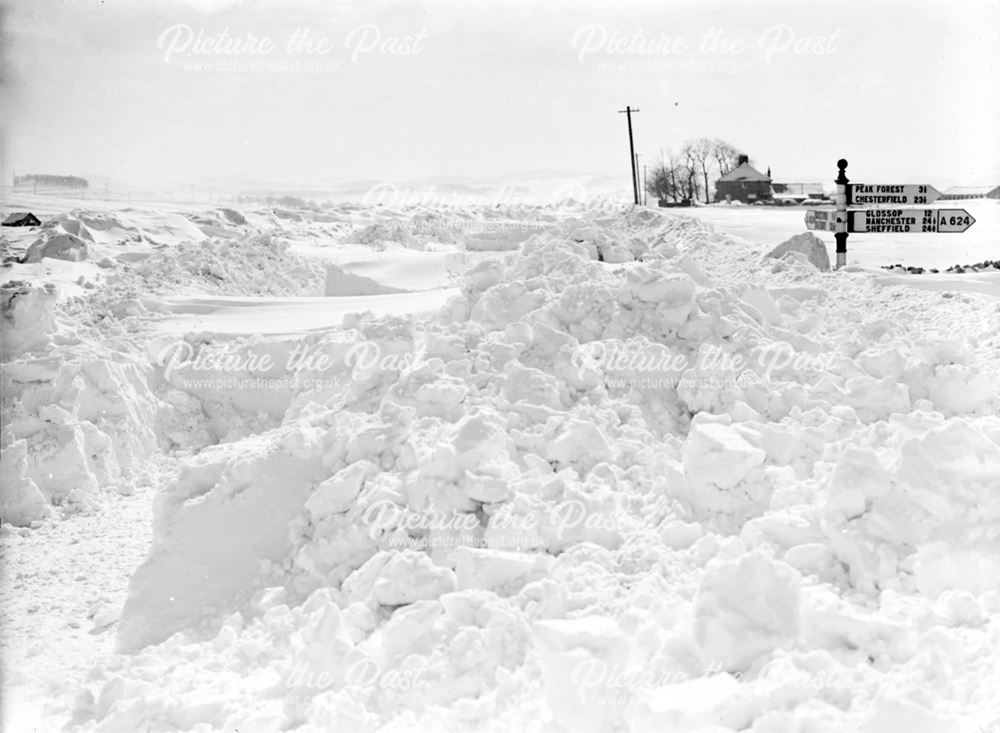 Snow Scene/clearing, Batham Gate, 1947