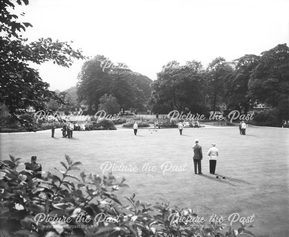 Bowls game - Pavilion Gardens, Buxton