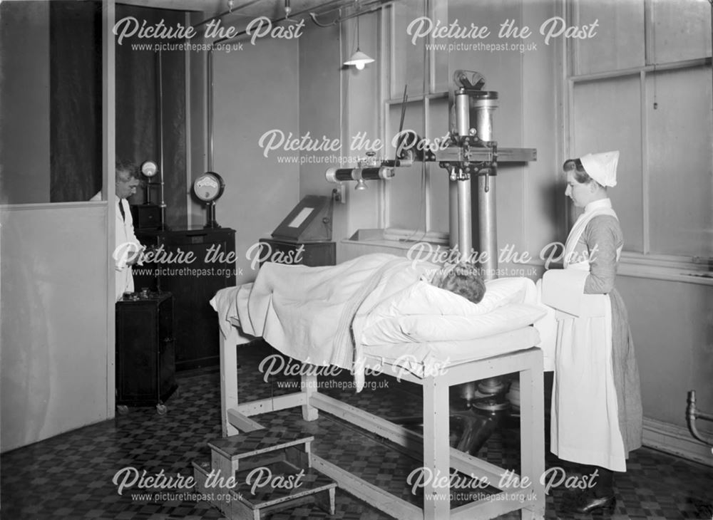 Wantz Junior X-Ray machine (with rotorarm rectifier) Installed in 1929 - The Devonshire Royal Hospit