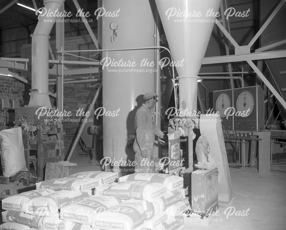 Bagging plant in the factory