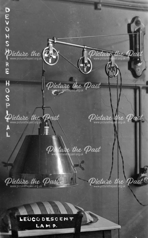 Leuco Descent Lamp, Devonshire Hospital, Buxton, pre 1934