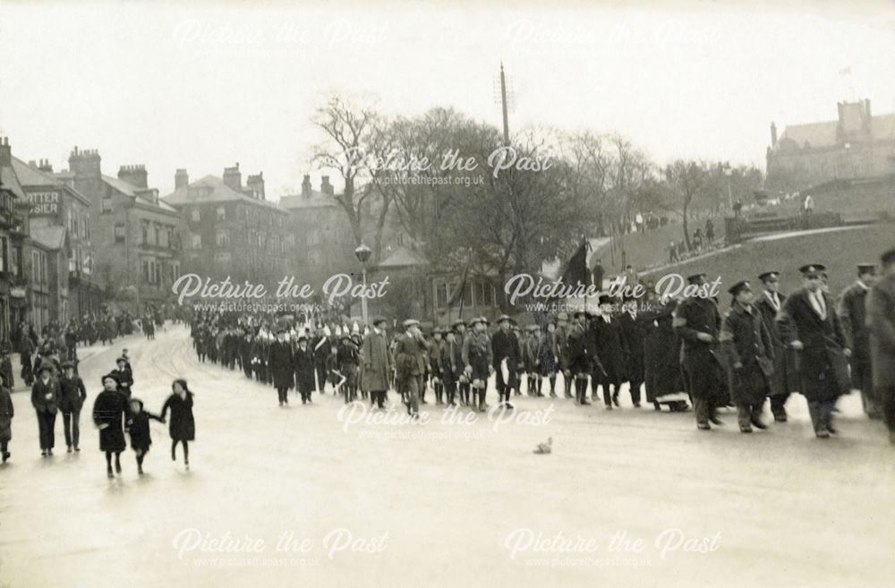 Mayoral Procession, Terrace Road, Buxton, 1917