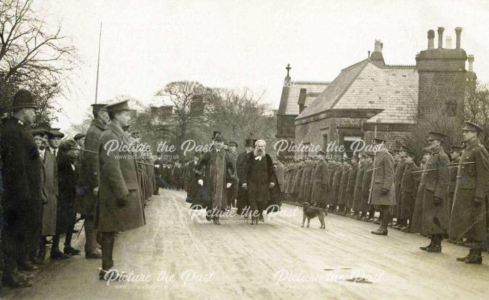 Mayoral Procession, Terrace Road, Buxton, 1917