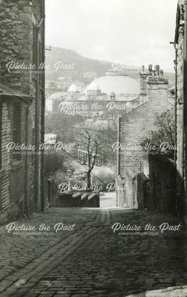 Alleyway connecting Eagle Street and Hartington Road, Buxton