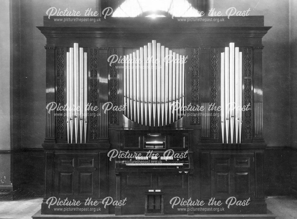 Central Hall organ