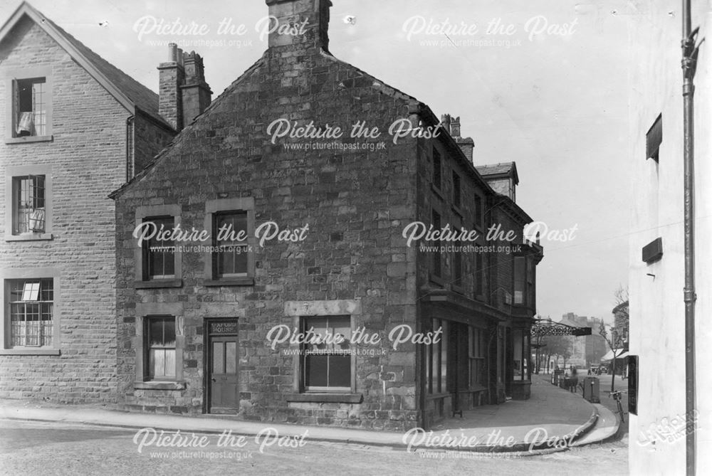 Top of Bath Road and High Street