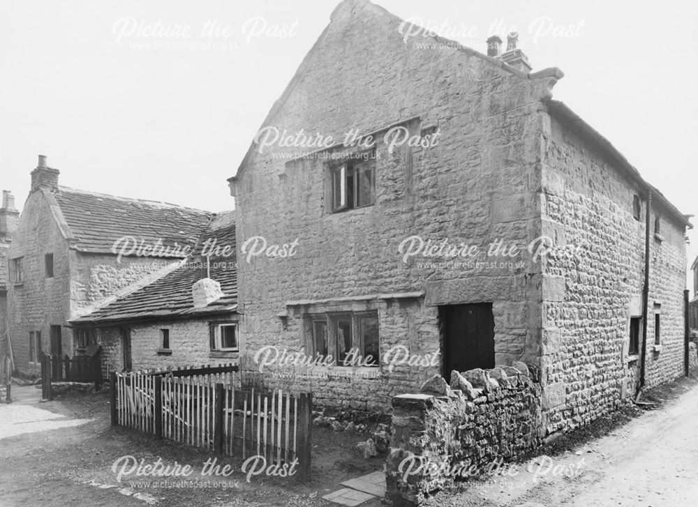 Old Hall Cottages, Fox's Yard