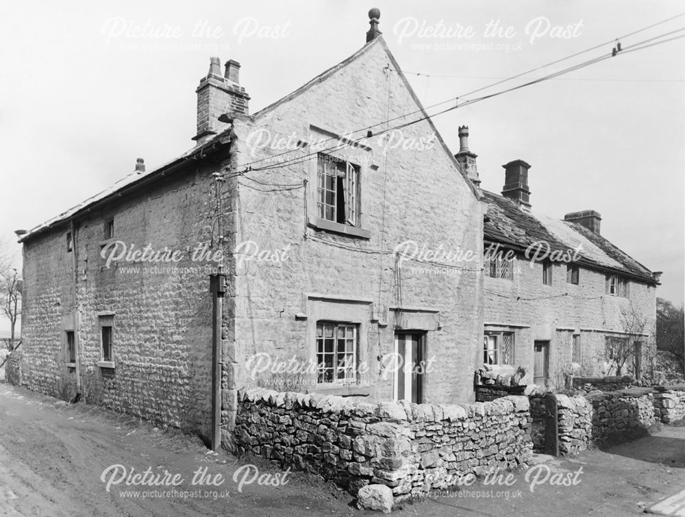 Old Hall Cottages, Fox's Yard