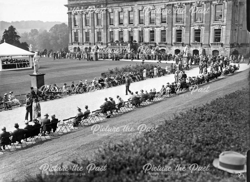 Garden party on the occasion of Lord Hartington becoming 10th Duke of Devonshire, 1939