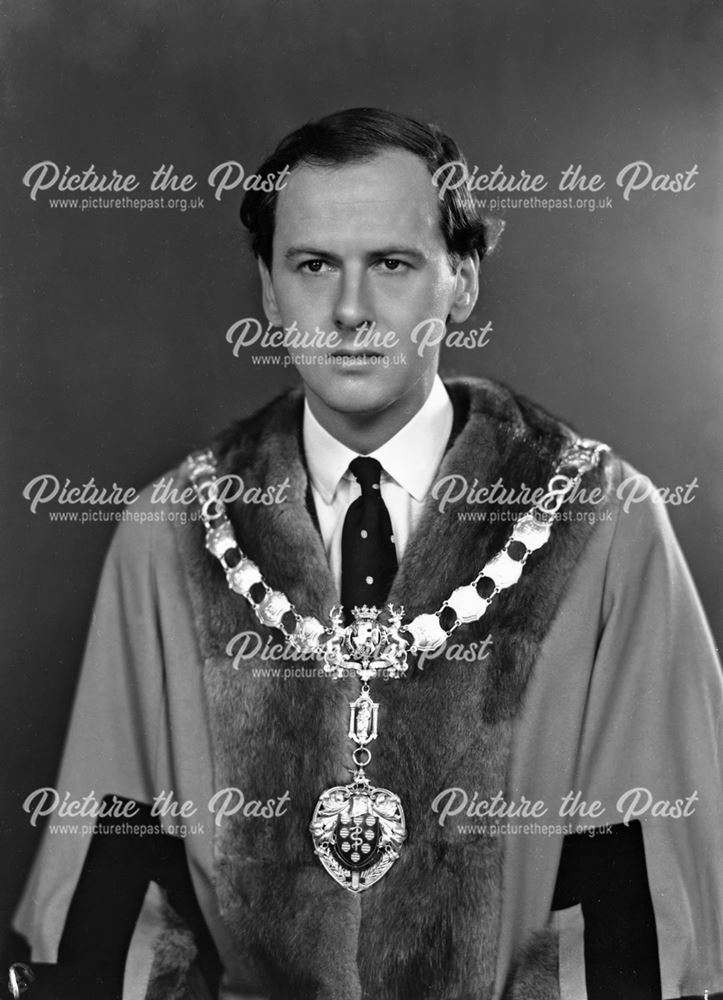 Andrew Cavendish, the 11th Duke of Devonshire and Mayor of Buxton, 1952-3