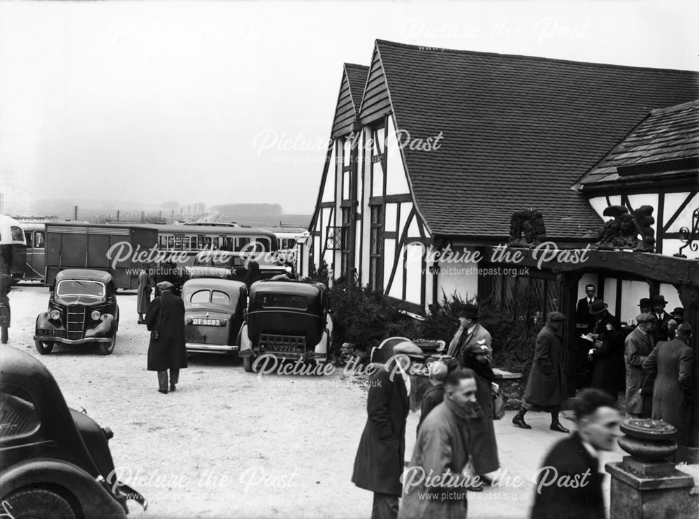 Bull i' th' Thorn Inn, Hurdlow, Buxton, c 1936