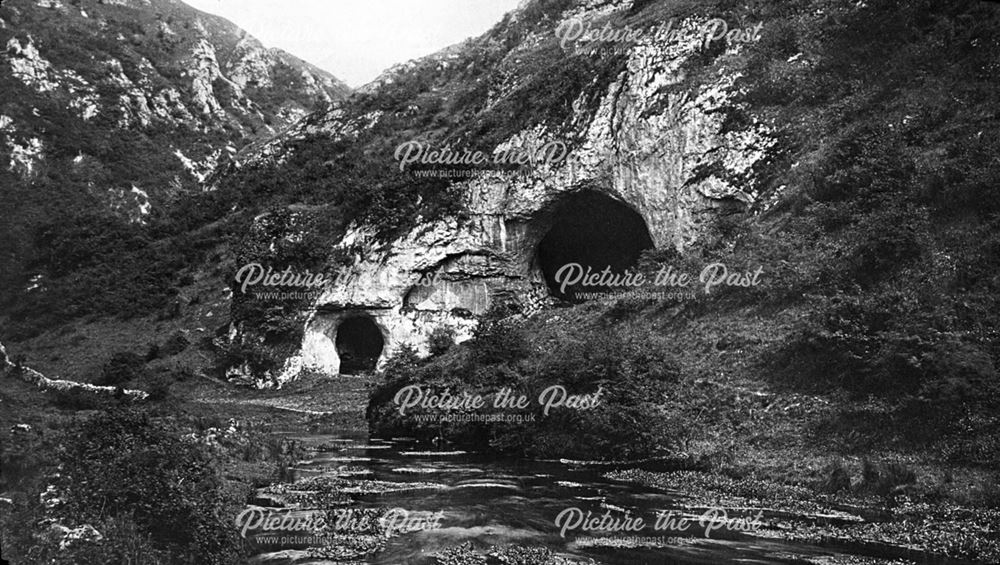 Dove Holes, Dovedale