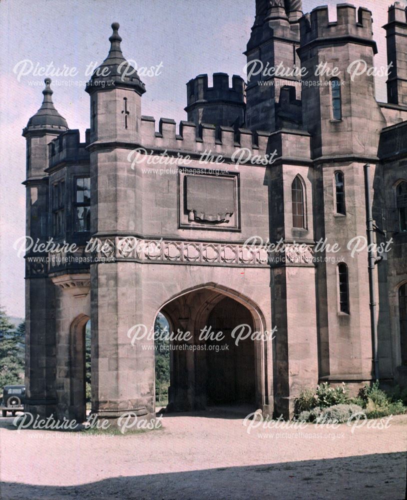 Entrance to Ilam Hall