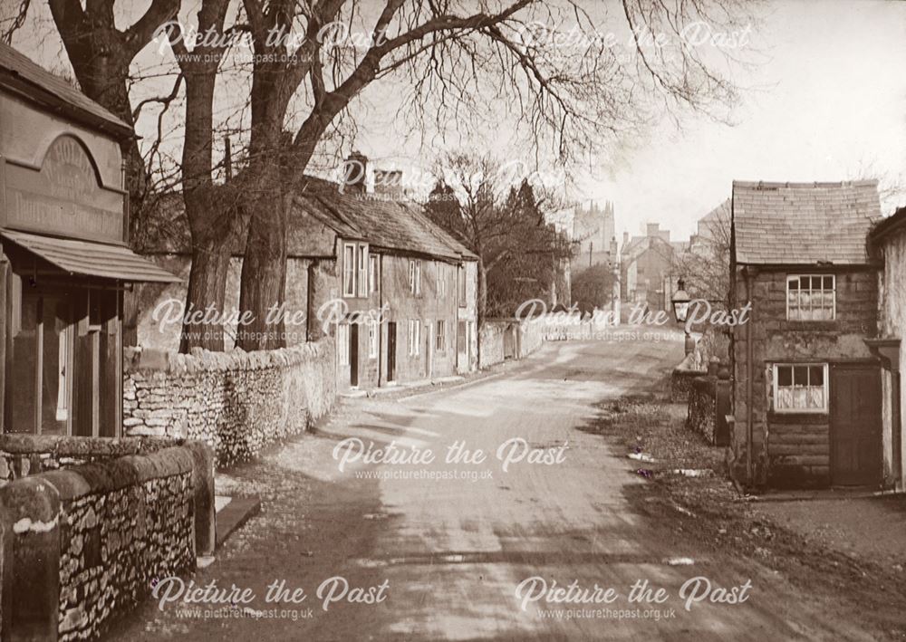 Approach to Youlgreave from Middleton