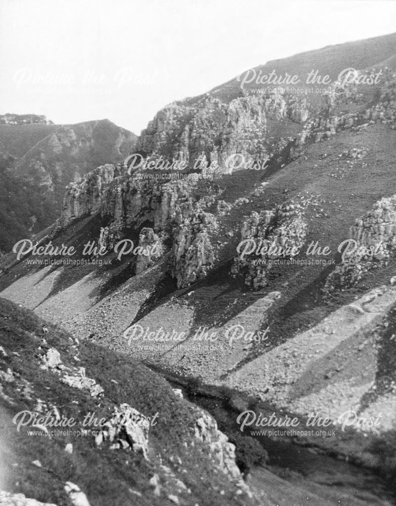 Scree near Iron Tors