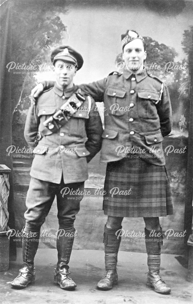 First World War Soldiers, Joseph and John Paling at the start of the War