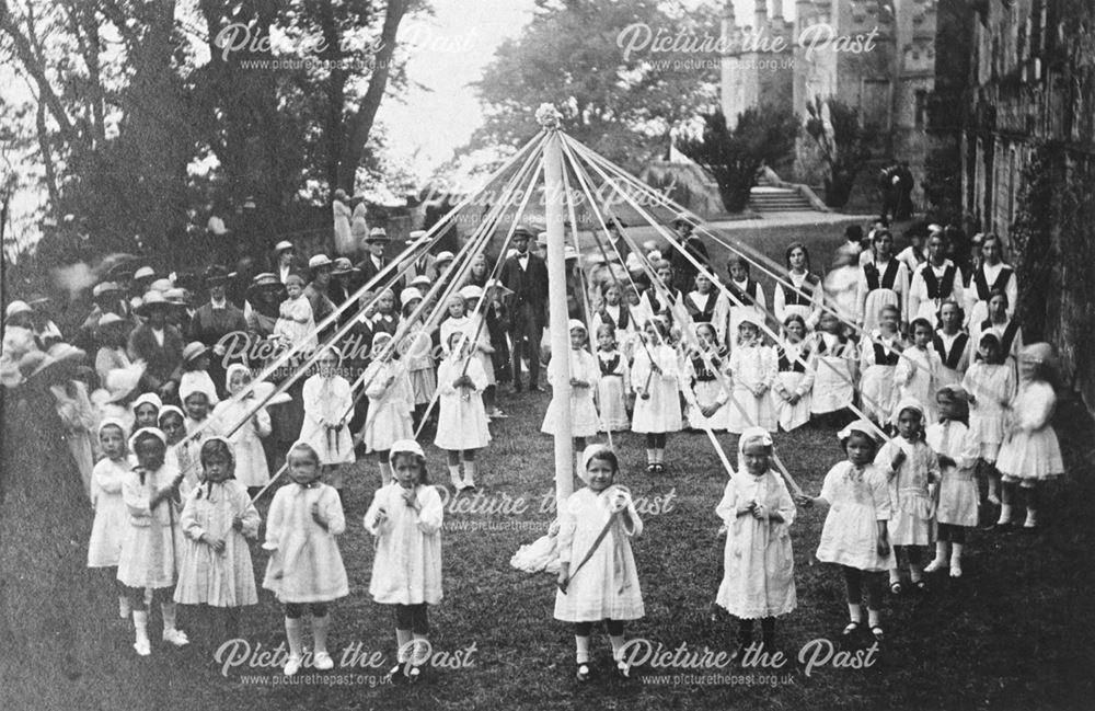 Maypole Dancing