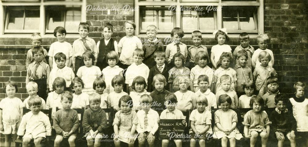 Welbeck Road Junior School, class 3