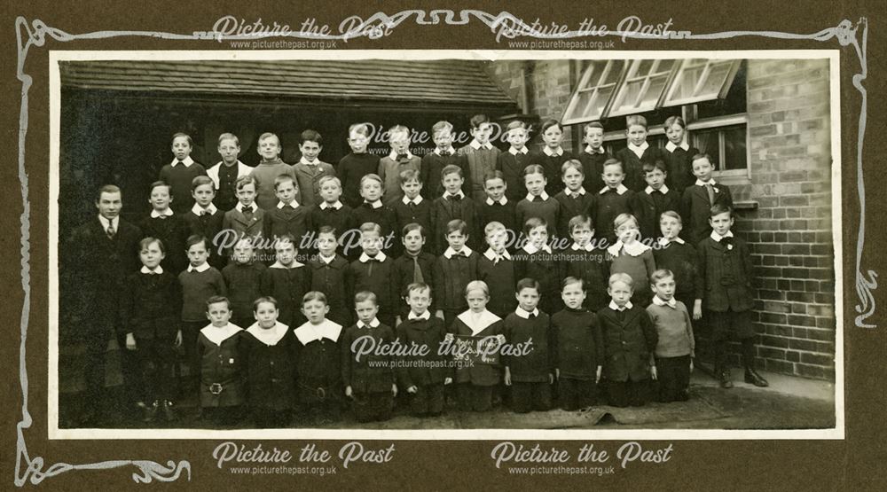 Shirebrook Model Village School, Boys Class Standard 3, 1915