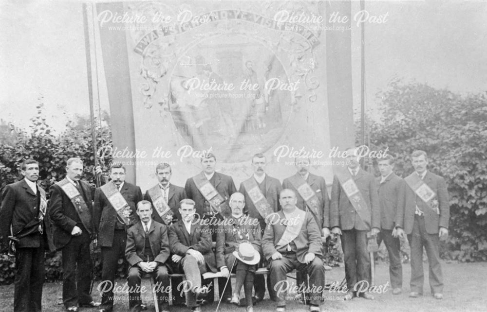 Members of an Unidentified Organisation, Whitwell, 1900s