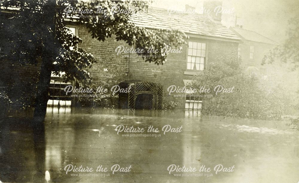 Floods; August Bank Holiday 1922