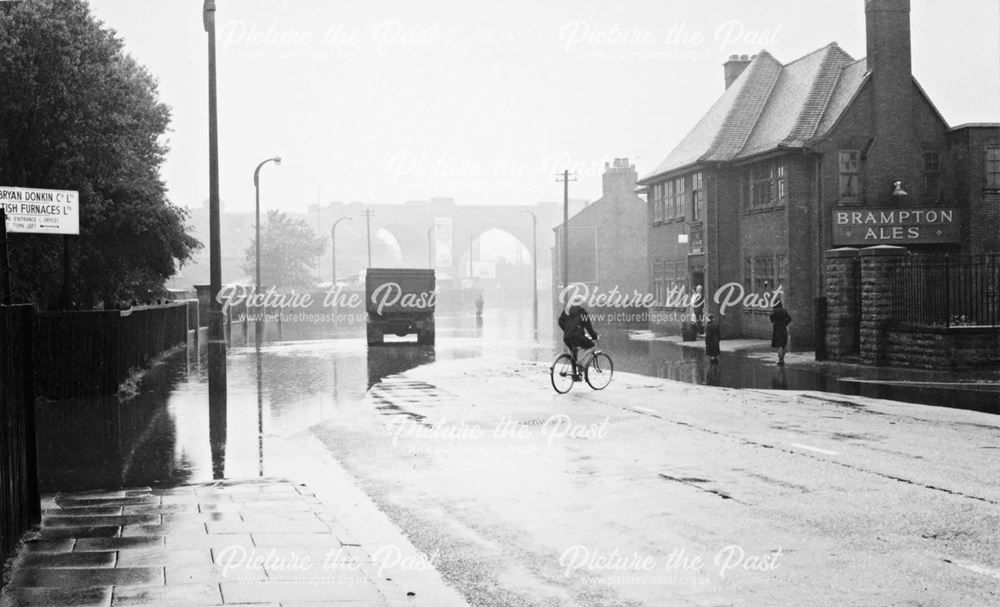 Floods on Derby Road