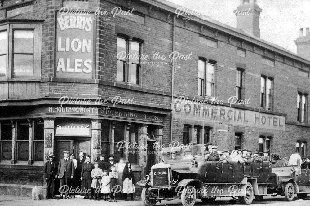 Charabanc outside the Commercial Hotel