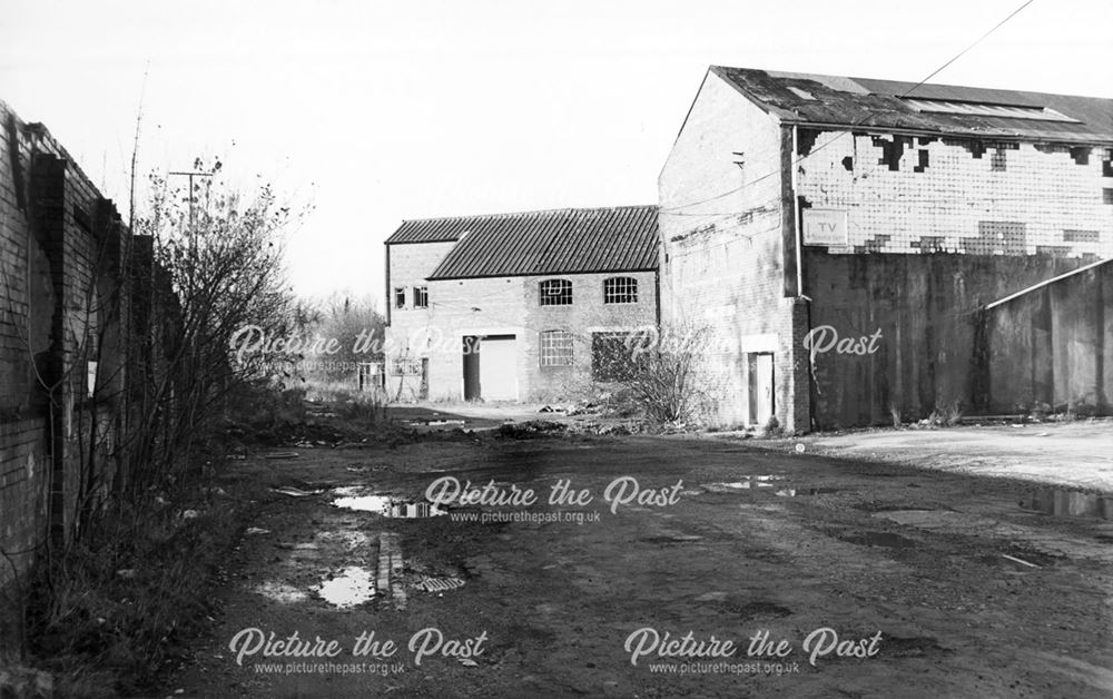 Old Co-Op Premises on Boythorpe Road, Chesterfield, 1994