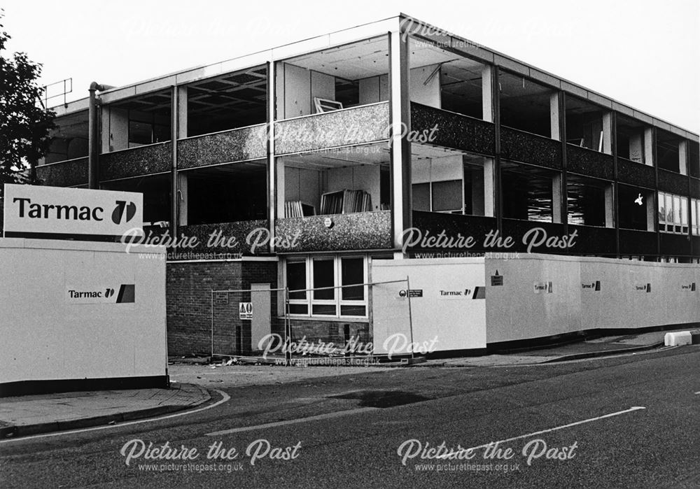 Demolition of AGD Offices, West Bars, Chesterfield, 1997