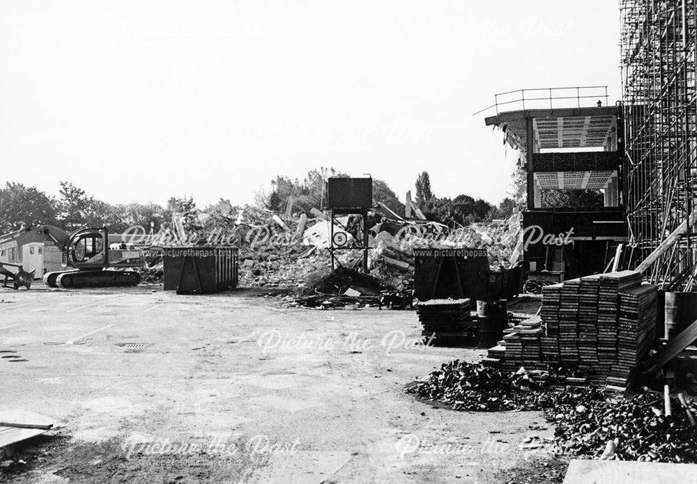 Demolition of AGD Offices, West Bars, Chesterfield, 1997