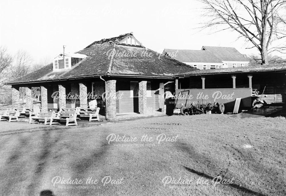 Walton Dam Pavilion, Chesterfield, 2002