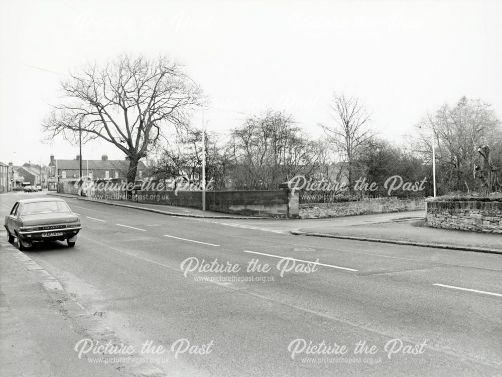 Looking North East Down Walton Road, Chesterfield, c 1960s