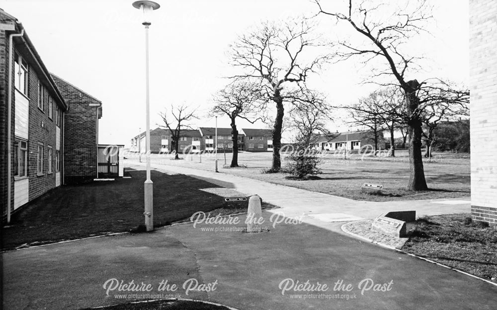 The Pingles from Cheedale Walk and Brockwell Walk, Loundsley Green, Chesterfield, 1972