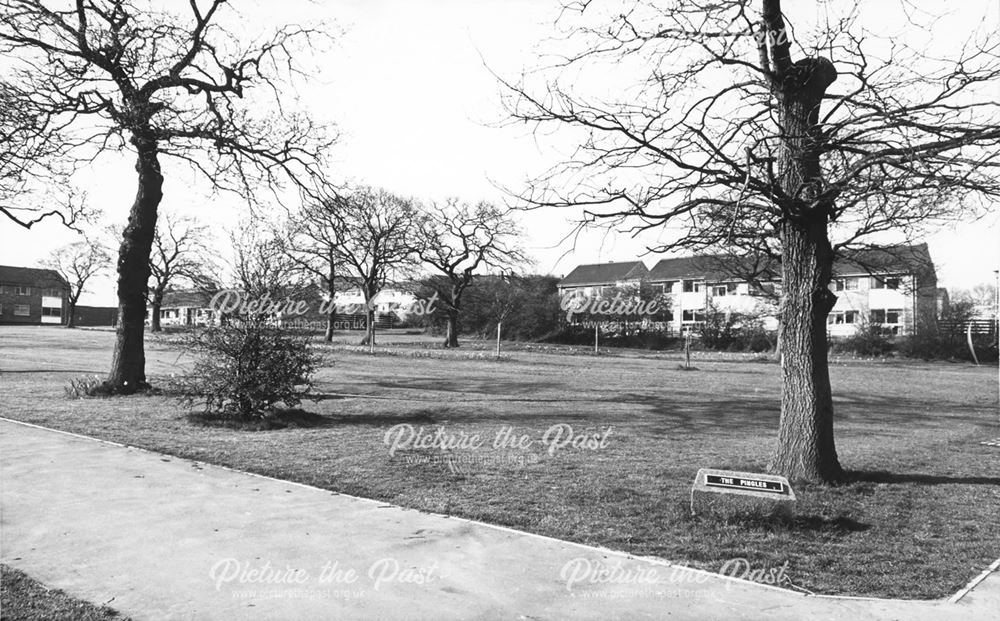 The Pingles from Cheedale Walk, Loundsley Green, Chesterfield, 1972