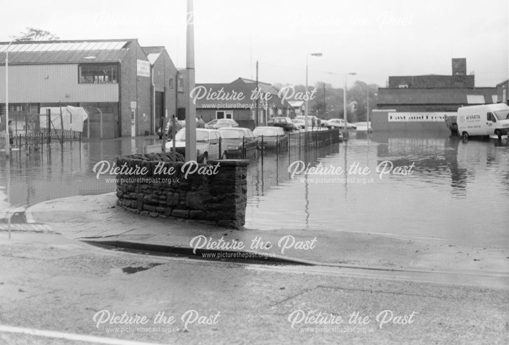 Flooding at Clayton Street, Chesterfield, 2002