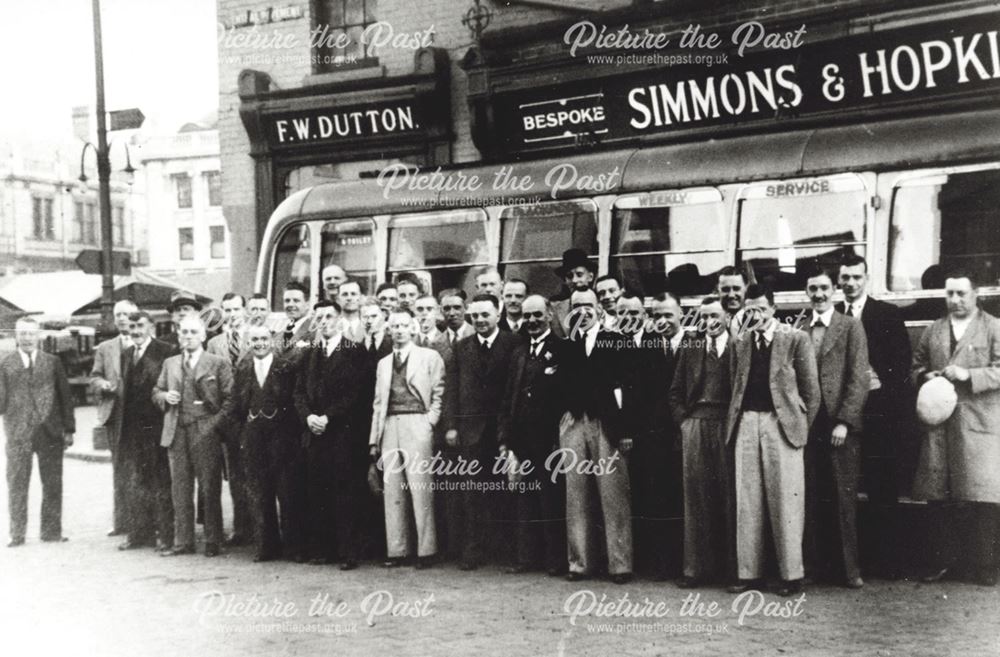 Robinson's Outing, Central Pavement, Chesterfield, c 1940