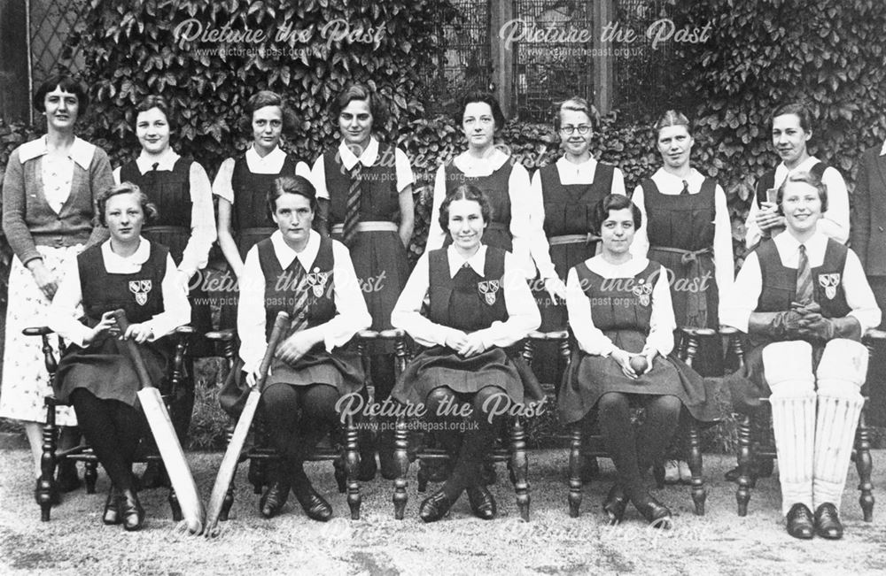 Netherthorpe Grammar School Ladies Cricket Team