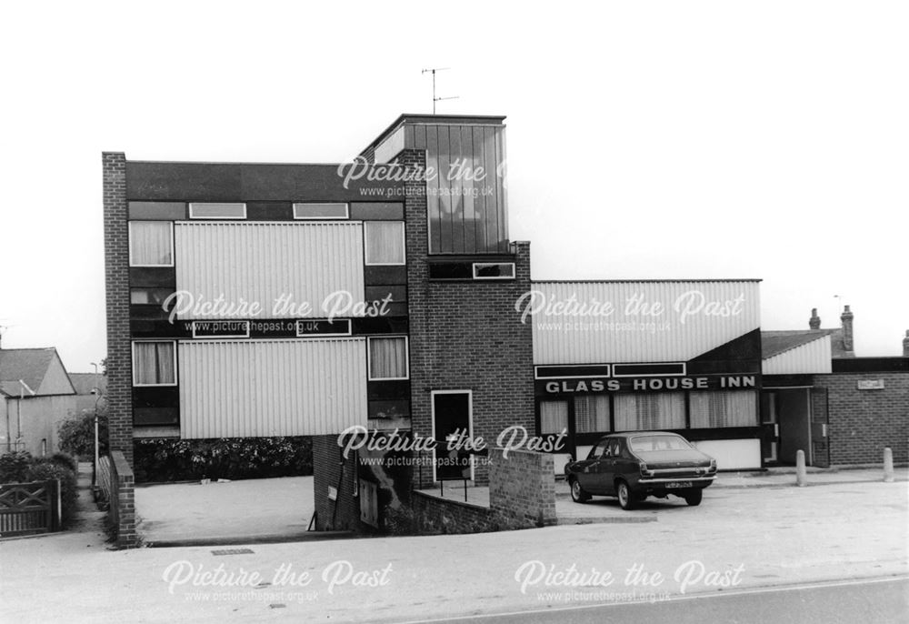 The Glass House Hill Inn, Glass House Hill, Codnor, 1967