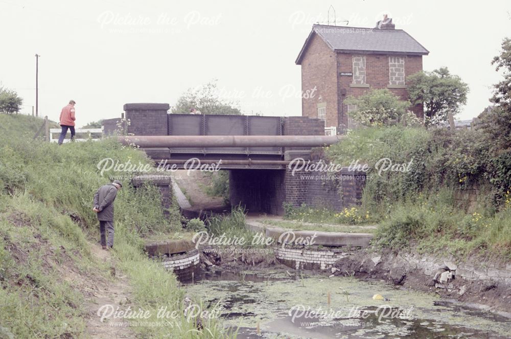 Works Road Bridge on the Chesterfield Canal, Hollingwood, 1991