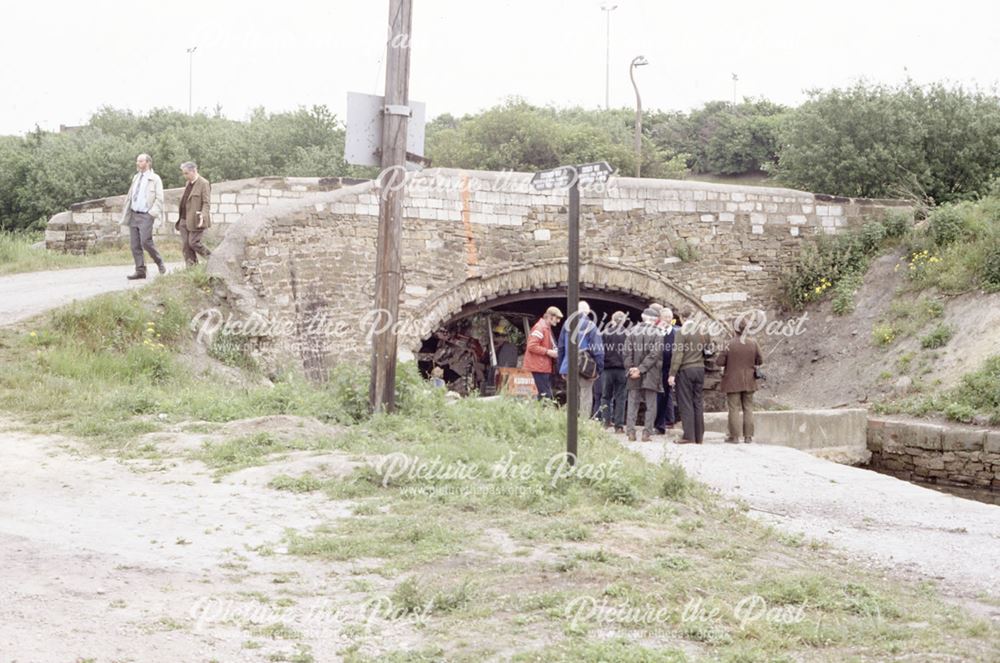 Mill Green Bridge on the Chesterfield Canal, Staveley, 1991