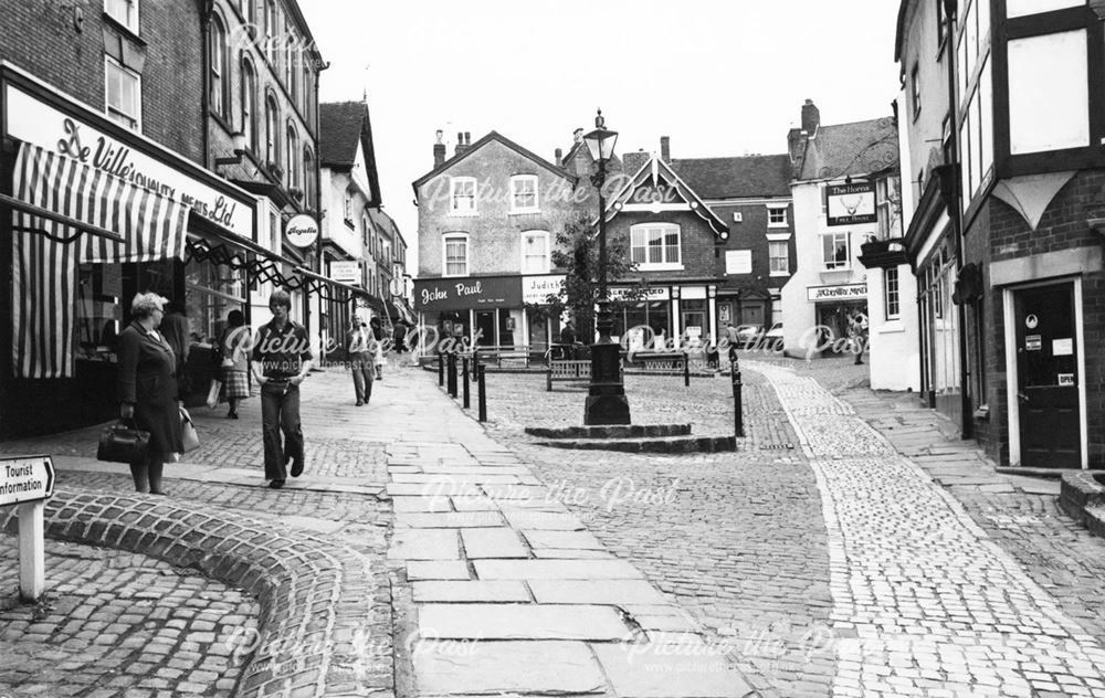 Victoria Square, Ashbourne