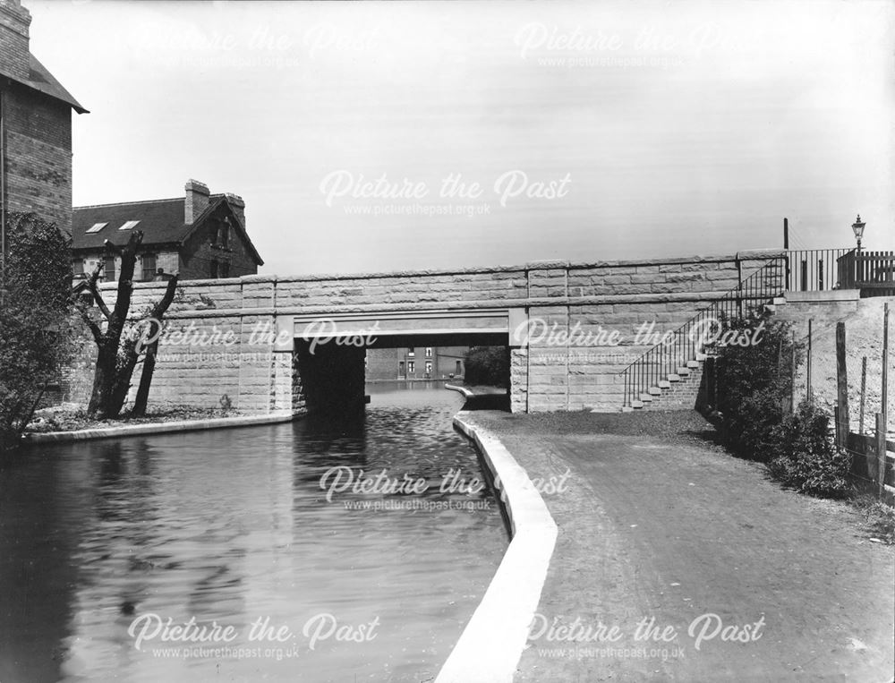 Erewash Canal Bridge, Station Road
