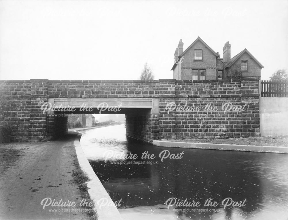 Erewash Canal Bridge, Station Road, Ilkeston, 1939